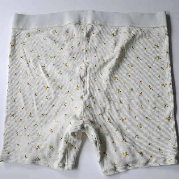 NEW SKIMS Girlfriend Boxer Shorts Cotton Rib Knit (Cream Floral) - SKIMS - Picture 3 of 8
